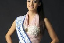 Mexican Beauty Queen used as human shield in gun war