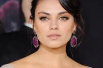 Mila Kunis rocks premiere