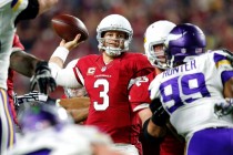 Cardinals Clinch Playoff Berth in Close Win Against Vikings