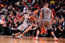 Suns fall to Spurs 117-89