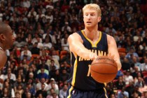 Former Wildcat Chase Budinger Signs with Suns