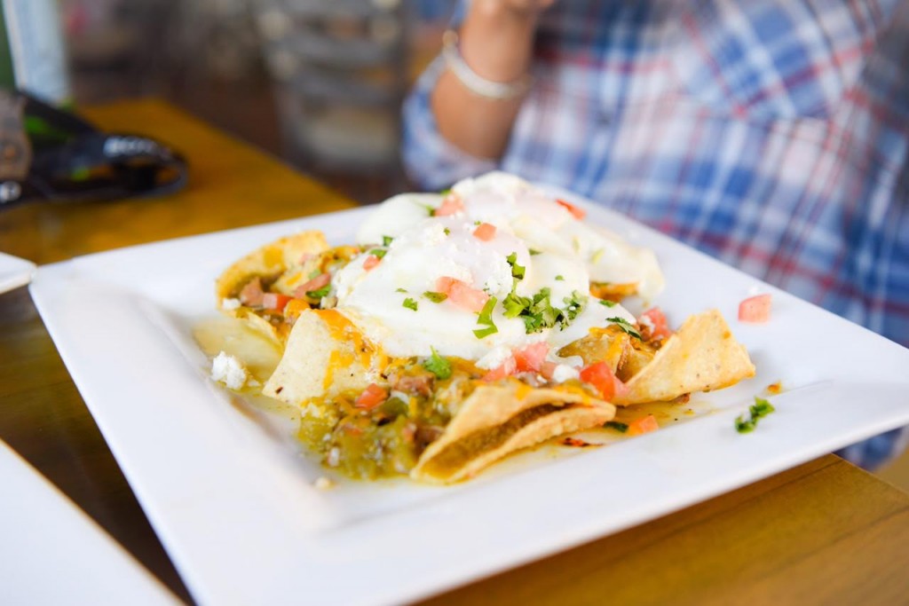 Chilaquiles at Alma's (Photo Credit: Isabel Byfield/AZLatinos.com)