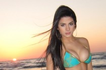 Sexiest Latina Bikini Bodies