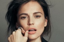 Wonder Woman’ Star Elena Anaya on Female Superheroes