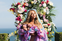 Beyoncé Introduces The Twins