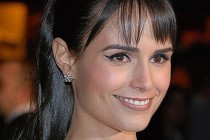 Jordana Brewster Shares Her Beauty Tips To Get Through The Holidays