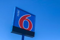 AZ Motel 6 Gets Discrimination Lawsuit After Voluntarily Handing Out ‘Latino-Sounding’ Names to ICE